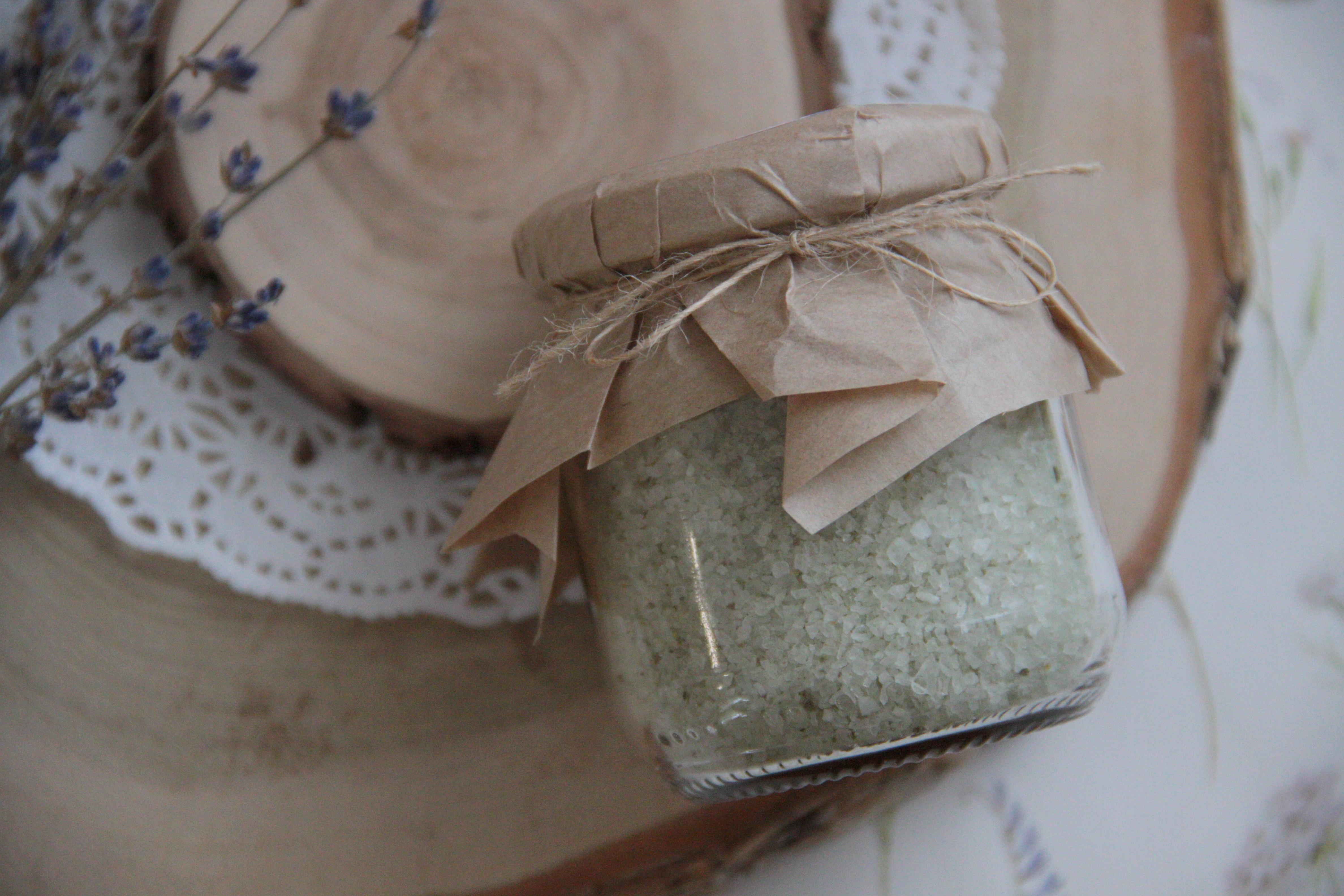 картинка Соль с натуральными  травами от магазина «Дом слепоглухих»
